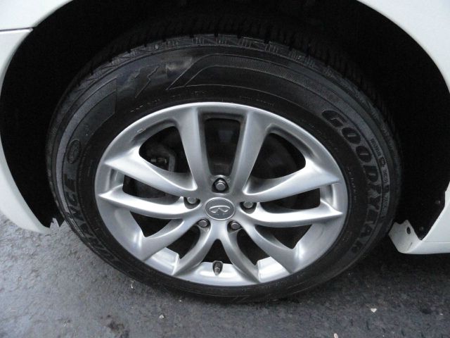 2007 Infiniti G35X Crew Cab FX4 4WD