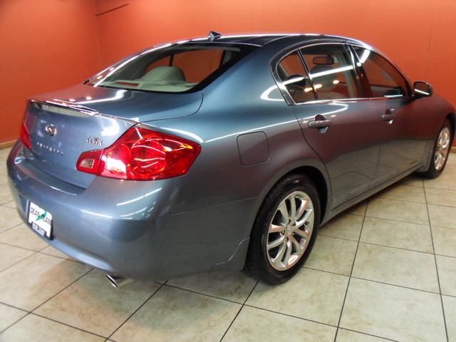 2007 Infiniti G35X SW2