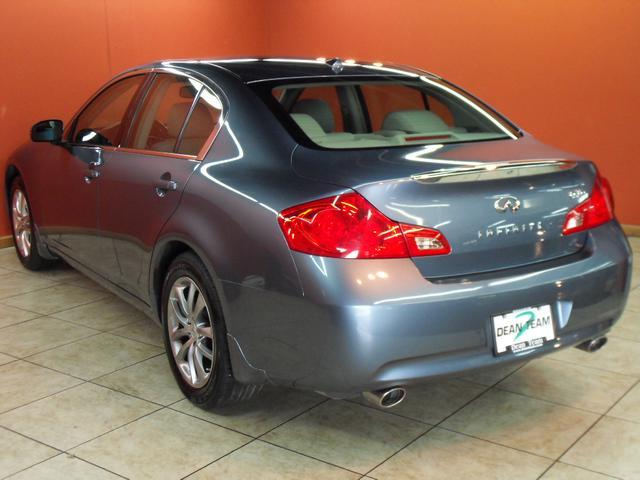 2007 Infiniti G35X SW2
