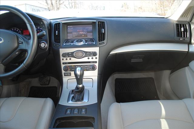 2008 Infiniti G35X EX - DUAL Power Doors