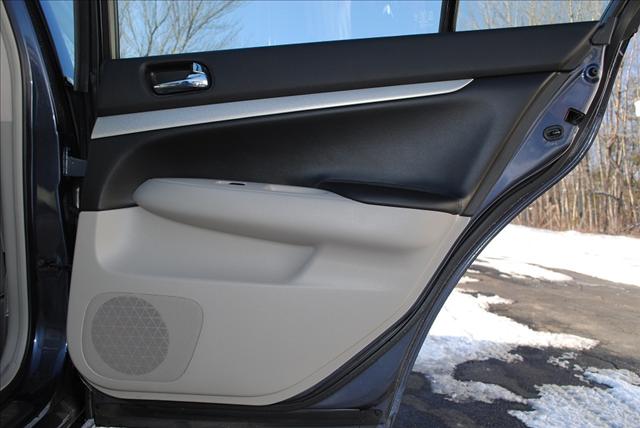 2008 Infiniti G35X EX - DUAL Power Doors