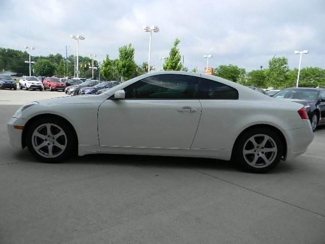 2007 Infiniti G35 Coupe LX 5-spd