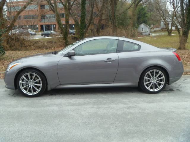 2008 Infiniti G37 FWD 4dr Sport