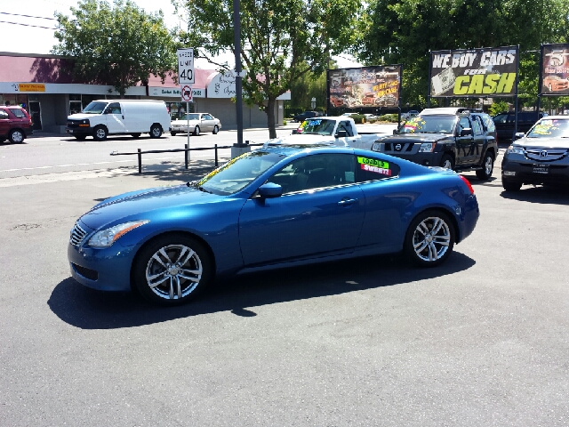2008 Infiniti G37 XLS Sport Util 4D
