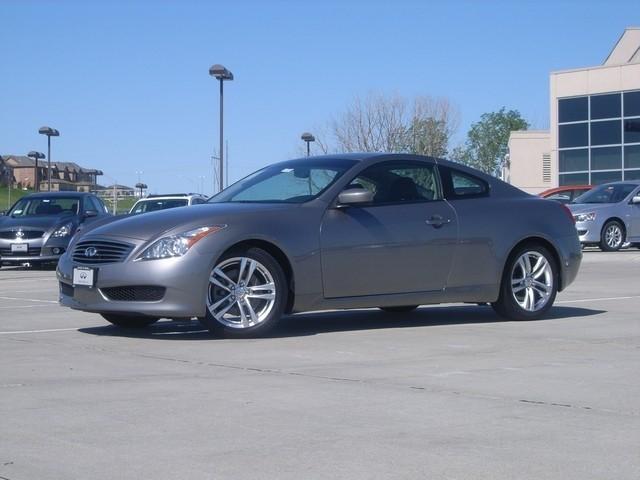 2008 Infiniti G37 FWD 4dr Sport