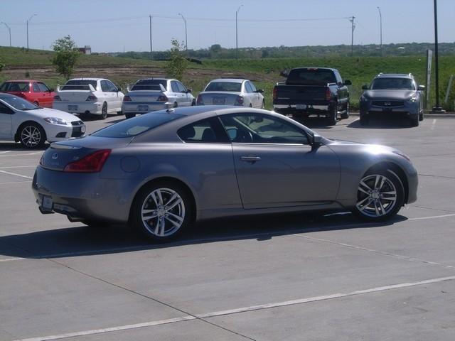 2008 Infiniti G37 FWD 4dr Sport