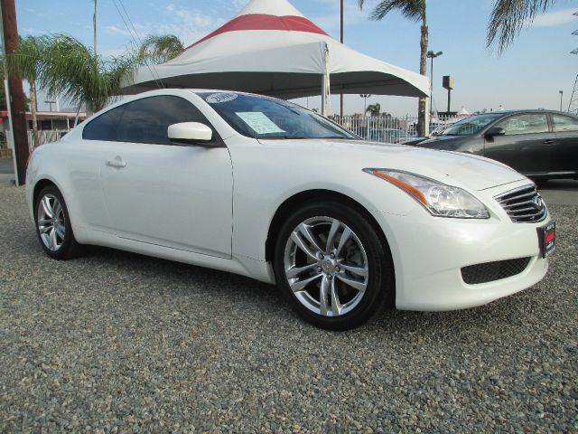 2008 Infiniti G37 4dr 114 WB 4.6L 4WD