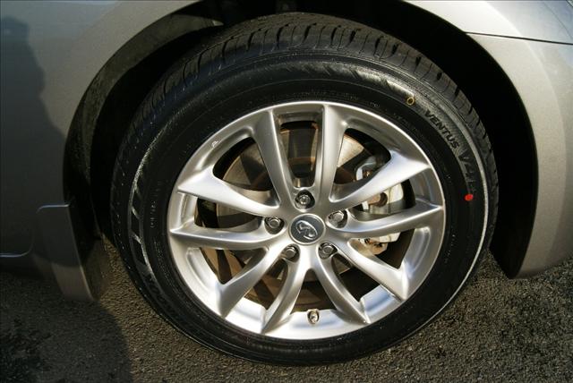 2009 Infiniti G37 FWD 4dr Sport