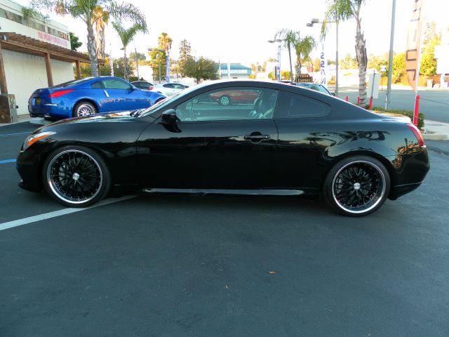 2009 Infiniti G37 GL I4 Manual