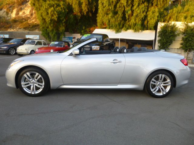 2010 Infiniti G37 FWD 4dr Sport