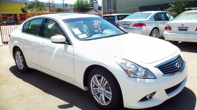 2013 Infiniti G37 ES V6 Special Edition