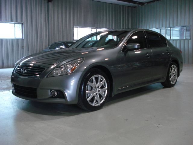 2011 Infiniti G37 Sedan Custom LIKE NO Others