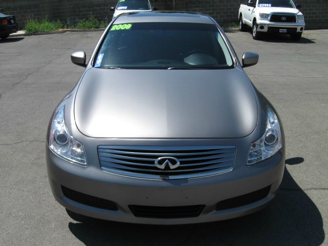 2009 Infiniti G37x S Cabriolet 2D