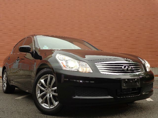 2009 Infiniti G37x S Cabriolet 2D