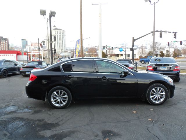 2009 Infiniti G37x Unknown