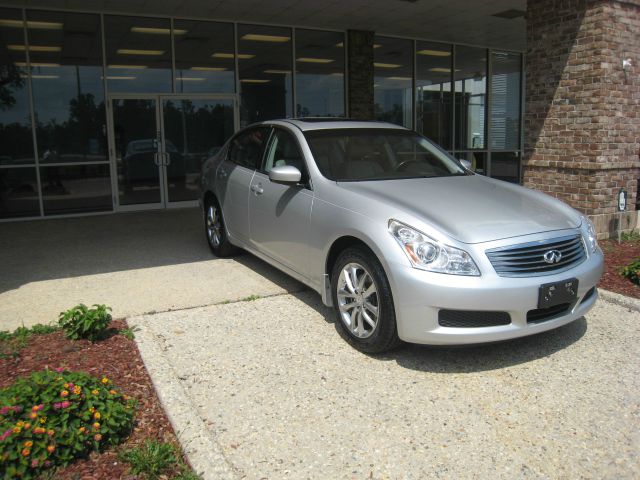 2009 Infiniti G37x S Cabriolet 2D