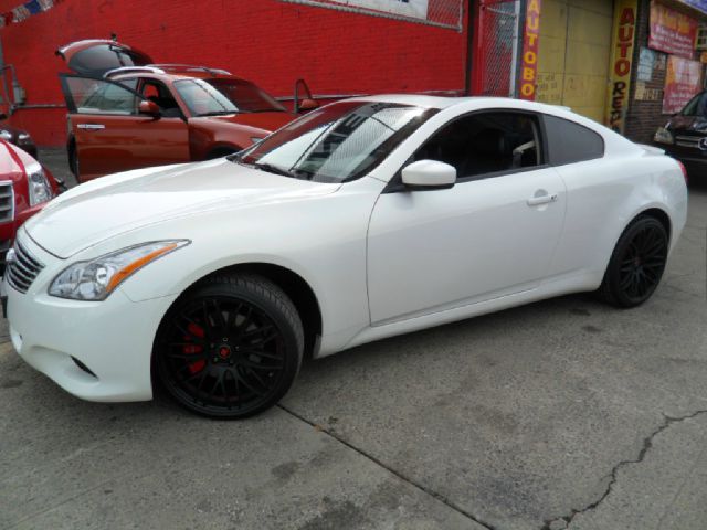 2009 Infiniti G37x 2005 1.8T Quattro Manual