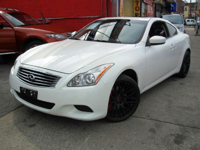 2009 Infiniti G37x 2005 1.8T Quattro Manual