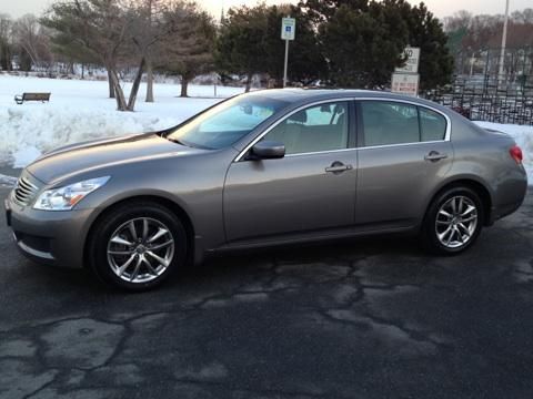 2009 Infiniti G37x S Cabriolet 2D