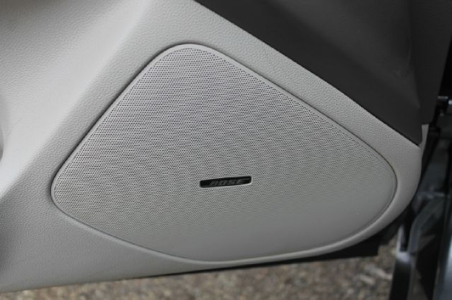 2010 Infiniti G37x S Cabriolet 2D