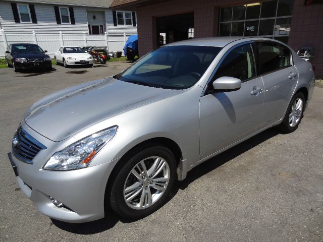 2010 Infiniti G37x EX - DUAL Power Doors