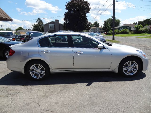 2010 Infiniti G37x EX - DUAL Power Doors