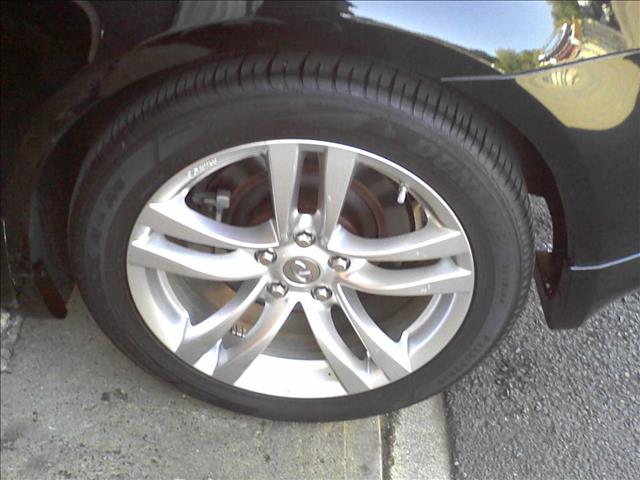 2010 Infiniti G37x 1996 Ford