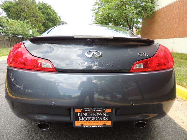 2010 Infiniti G37x S Cabriolet 2D