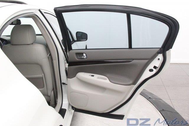 2011 Infiniti G37x SW2