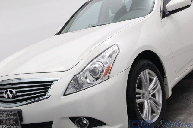2011 Infiniti G37x SW2