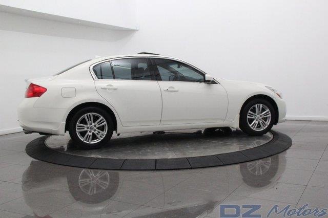 2011 Infiniti G37x SW2