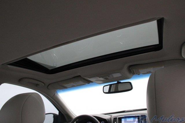 2011 Infiniti G37x SW2