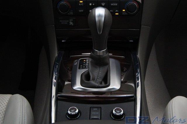 2011 Infiniti G37x SW2