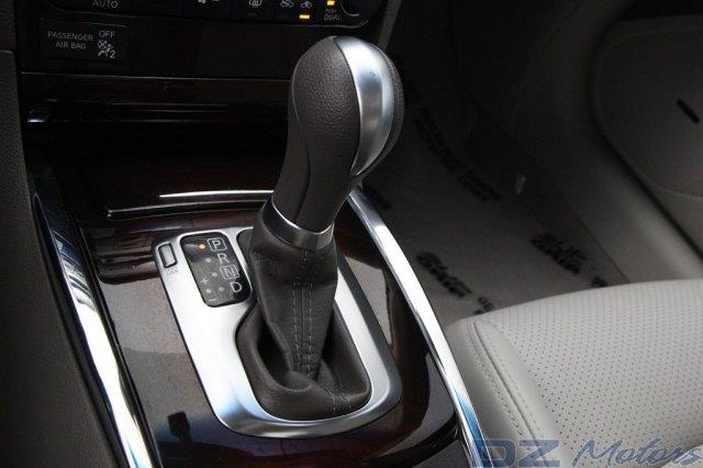 2011 Infiniti G37x SW2