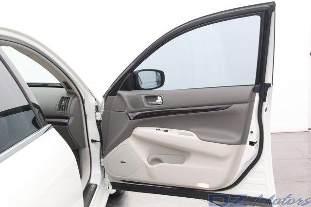2011 Infiniti G37x SW2