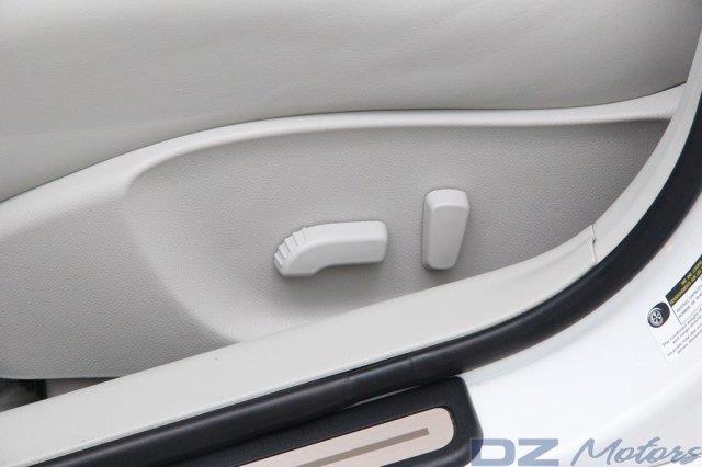 2011 Infiniti G37x SW2