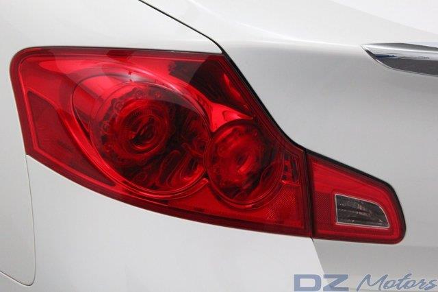 2011 Infiniti G37x SW2