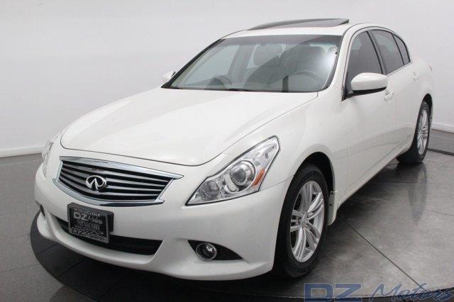 2011 Infiniti G37x SW2