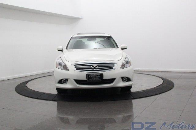 2011 Infiniti G37x SW2