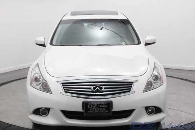 2011 Infiniti G37x SW2
