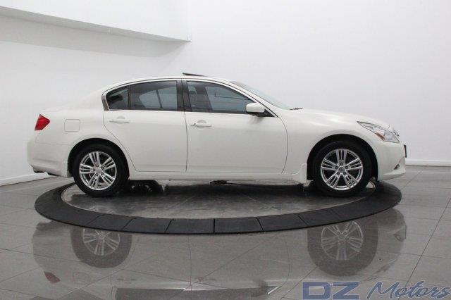 2011 Infiniti G37x SW2