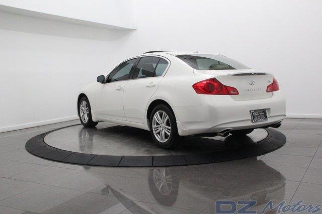 2011 Infiniti G37x SW2