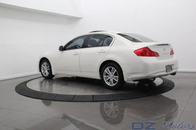 2011 Infiniti G37x SW2