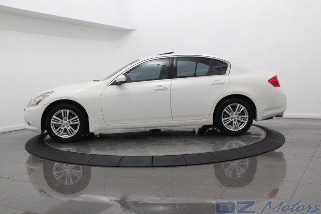 2011 Infiniti G37x SW2