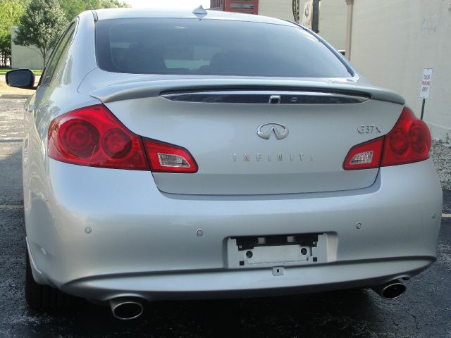 2012 Infiniti G37x CREW CAB RTL W/leather