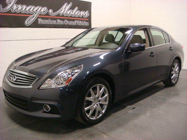 2012 Infiniti G37x 4X2 LE