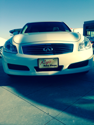 2009 Infiniti G Sedan 2006 Nissan SE