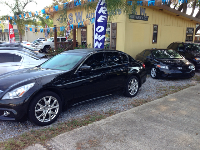 2010 Infiniti G Sedan S Cabriolet 2D