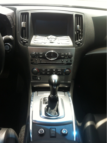 2012 Infiniti G Sedan CREW CAB RTL W/leather