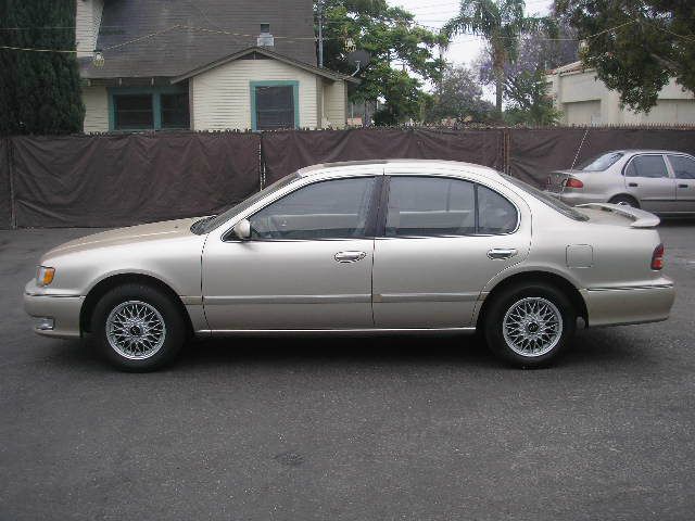 1996 Infiniti I30 All-wheel Drive SLT1